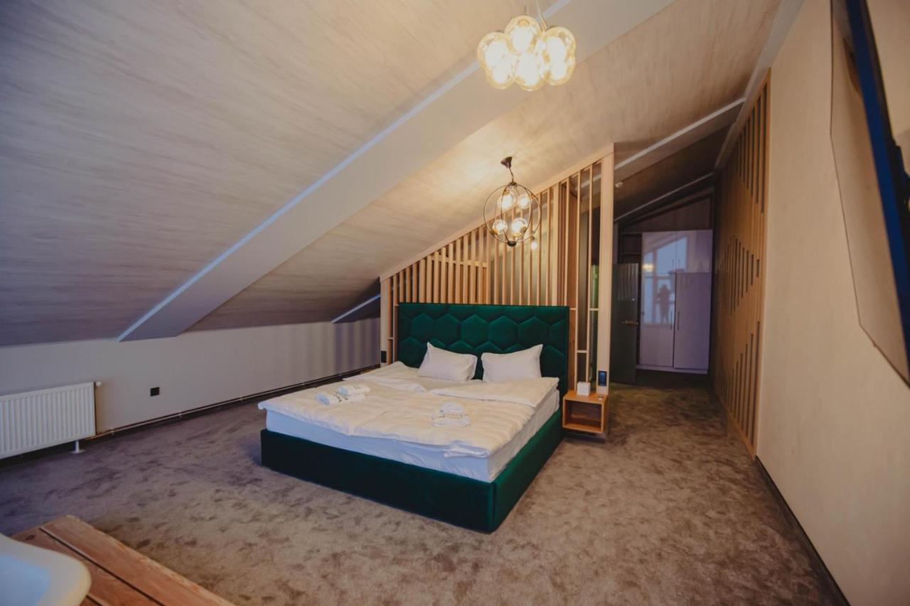 Chevalier Panorama Hostel Yablunytsya Luaran gambar